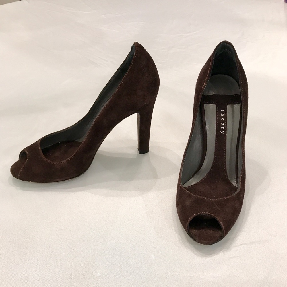 Theory Peep-Toe Brown Suede Heels - Sz 6.5; 4”heel